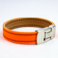 orange embracelet side angle epimonia